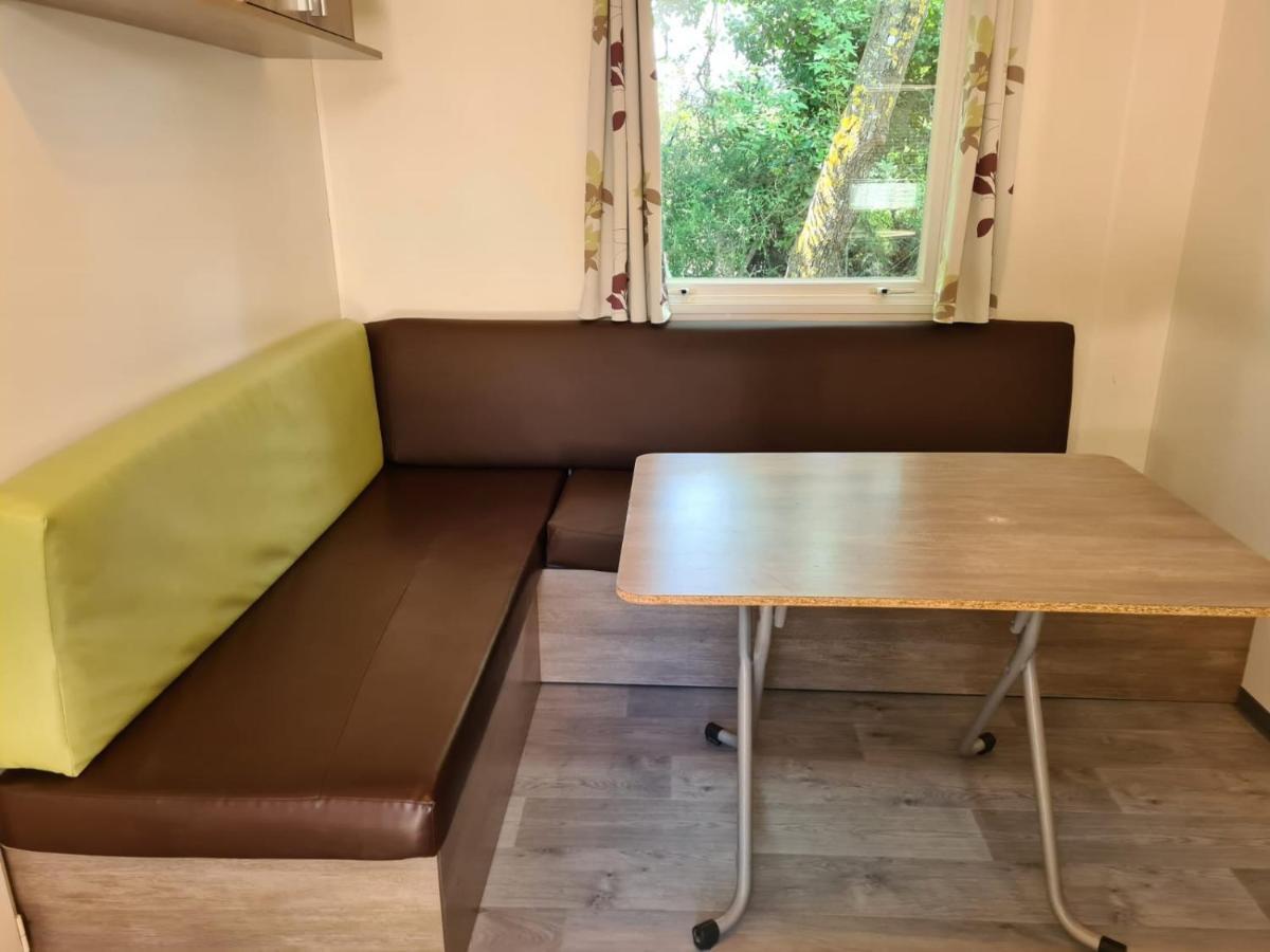 Mobil Home Camping Des 7 Fonts آجد المظهر الخارجي الصورة